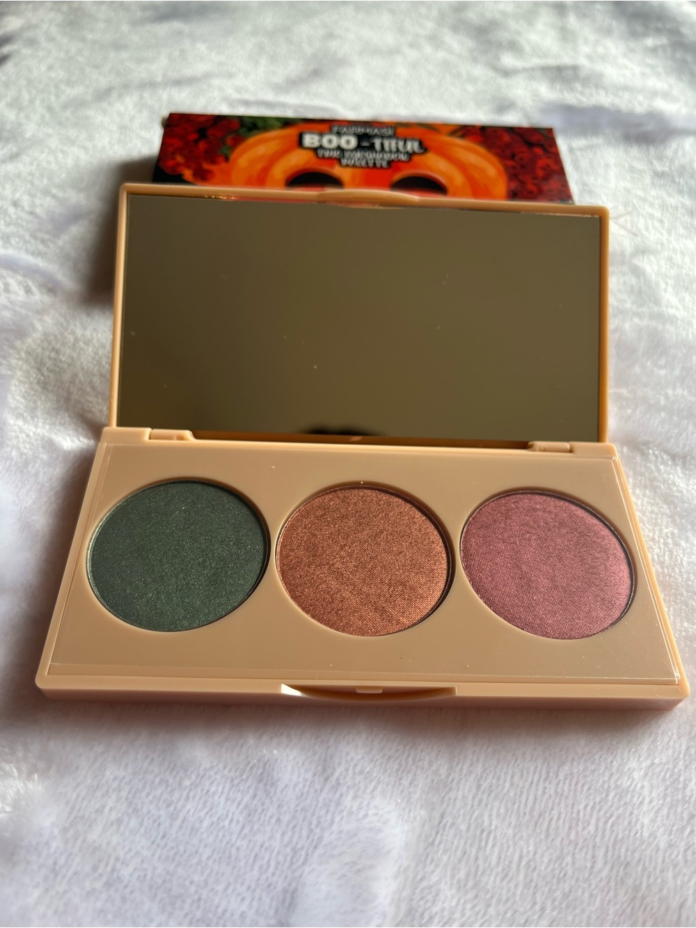 Farmasi Trio Eyeshadow Palette - Green, Copper, Mauve Rose